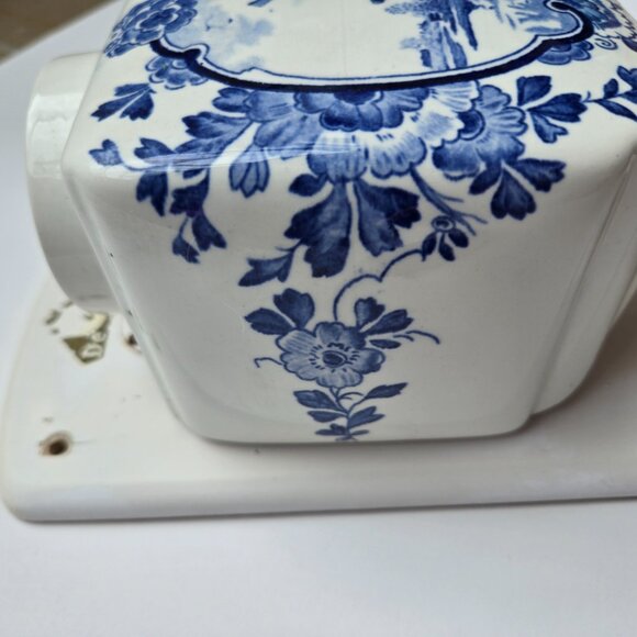 Vintage De Ve HOLLAND Wall Mount Coffee Grinder Blue Delft Windmill | Dutch - Picture 8 of 17